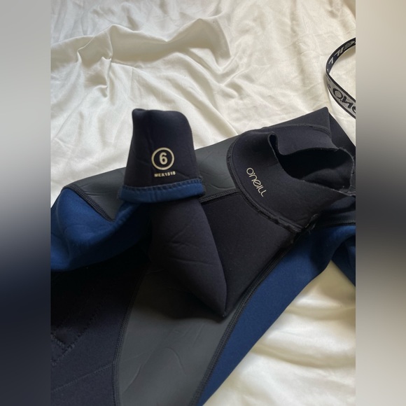 O'Neil Women’s Spring Wetsuit Reactor 2mm Shorty Shortsleeves Back Zip Size 6 - Picture 4 of 10